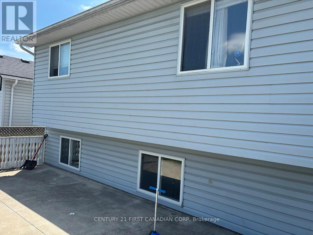 Lower Level - 86 Loggers Grove, London East, Ontario  N5W 6G5 - Photo 14 - X13123092
