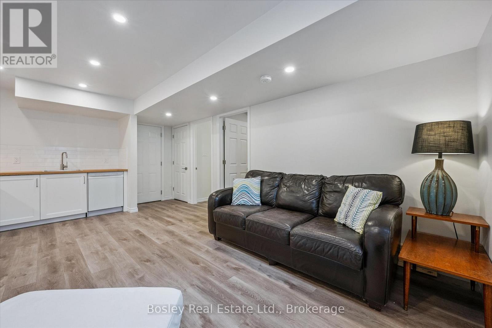 B - 24 Menzie Avenue, Guelph, Ontario  N1E 5X9 - Photo 12 - X13530846