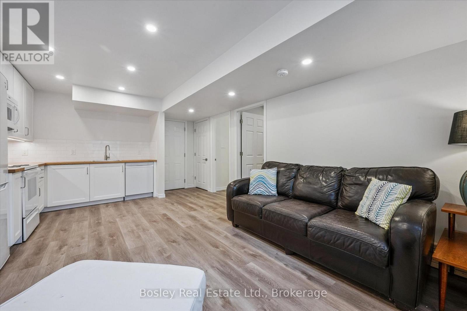B - 24 Menzie Avenue, Guelph, Ontario  N1E 5X9 - Photo 13 - X13530846