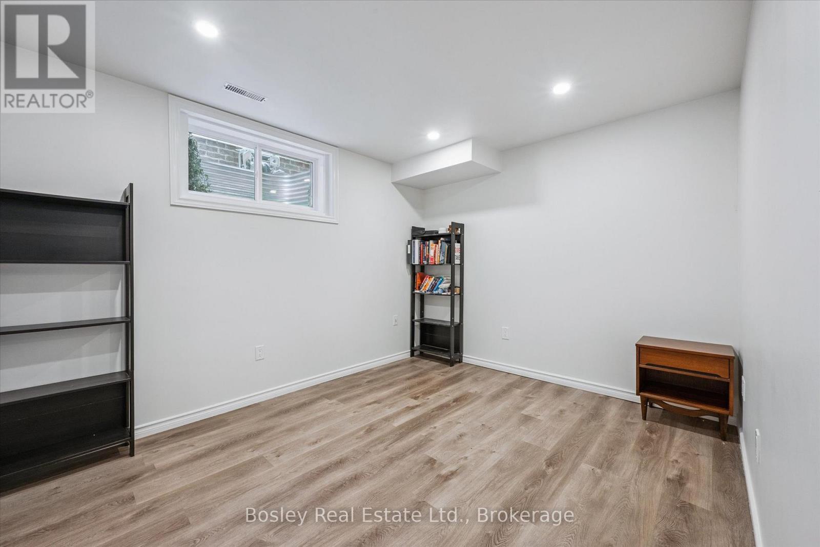 B - 24 Menzie Avenue, Guelph, Ontario  N1E 5X9 - Photo 21 - X13530846
