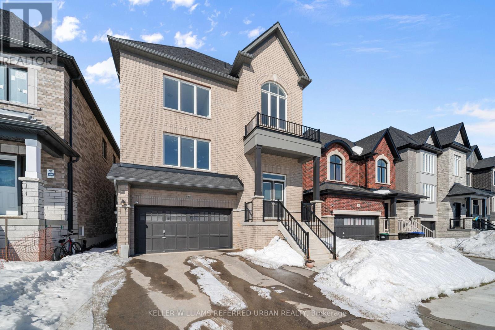 Main & Upper - 1466 Stovell Crescent, Innisfil, Ontario  L0L 1W0 - Photo 2 - N13530976