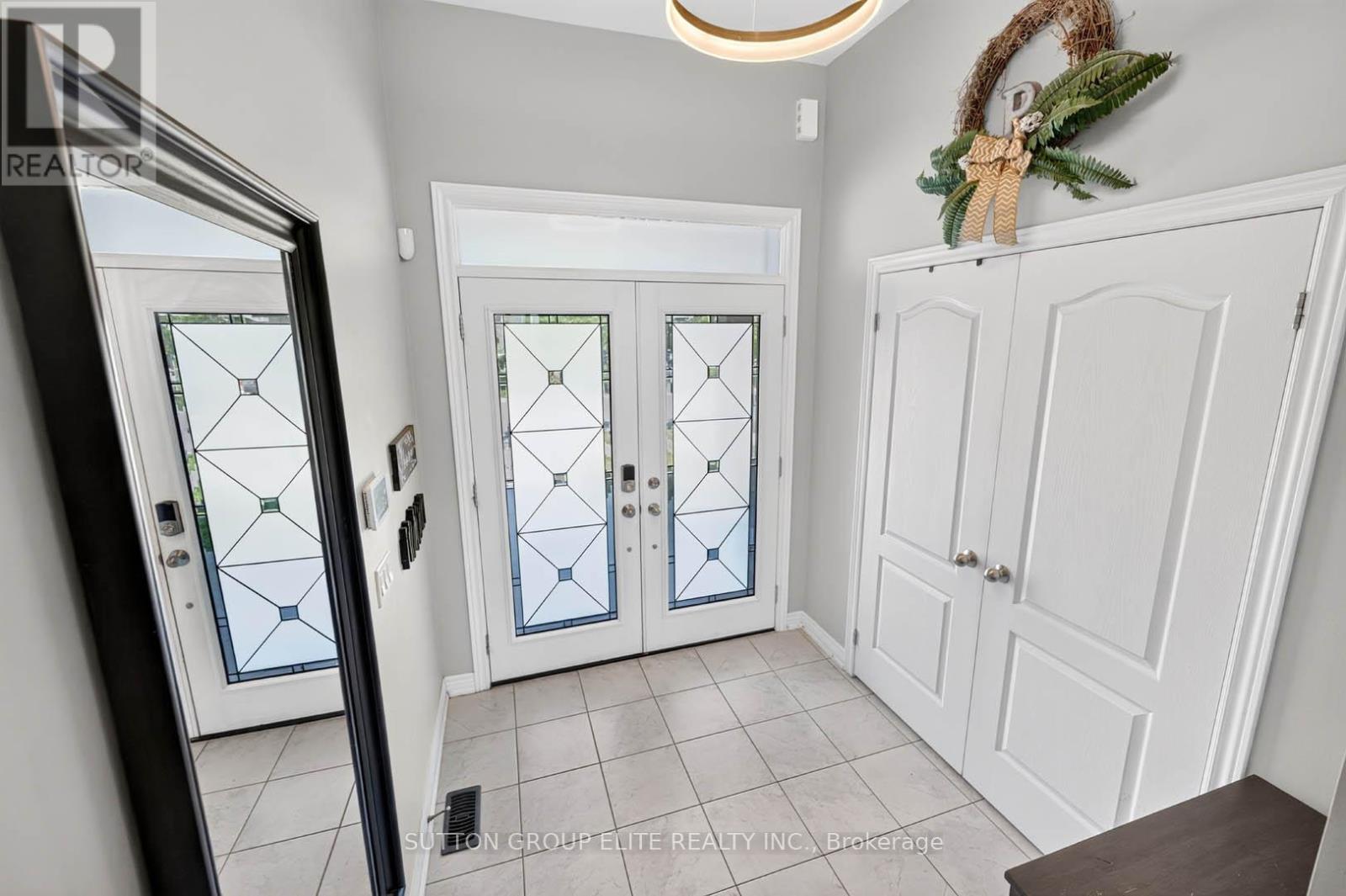62 Mcpherson Road, Caledon, Ontario  L7C 4A8 - Photo 3 - W13530866