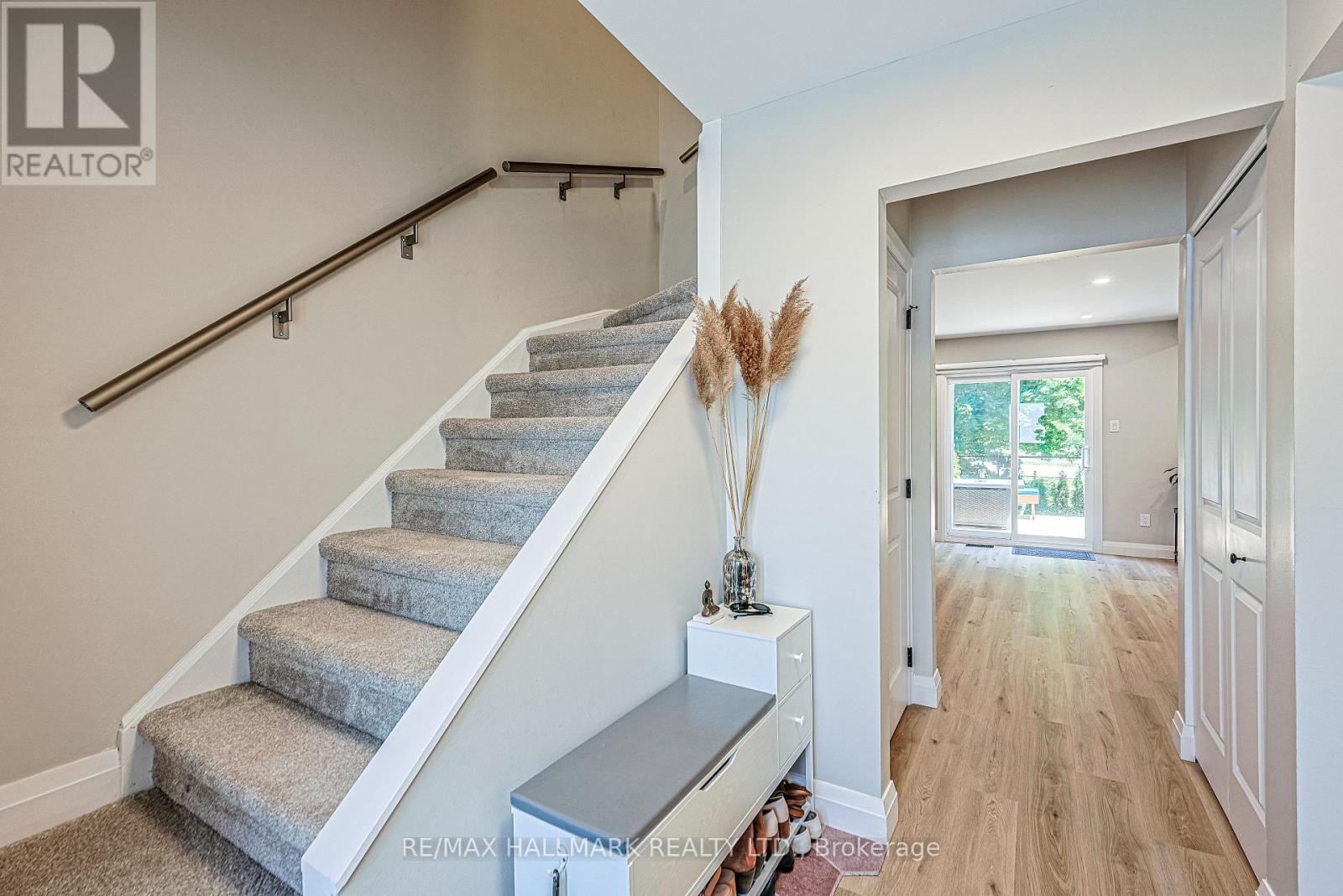 2 - 59 Maple Avenue, Halton Hills, Ontario  L7G 1X8 - Photo 5 - W13530918
