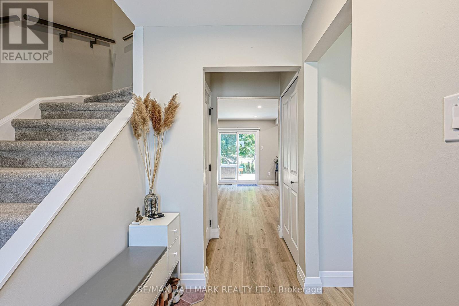2 - 59 Maple Avenue, Halton Hills, Ontario  L7G 1X8 - Photo 6 - W13530918