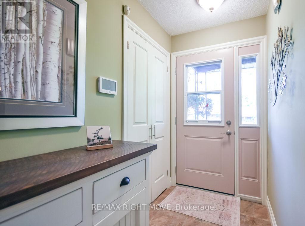 355 Fairview Drive, Gravenhurst, Ontario  P1P 1L2 - Photo 4 - X13530886