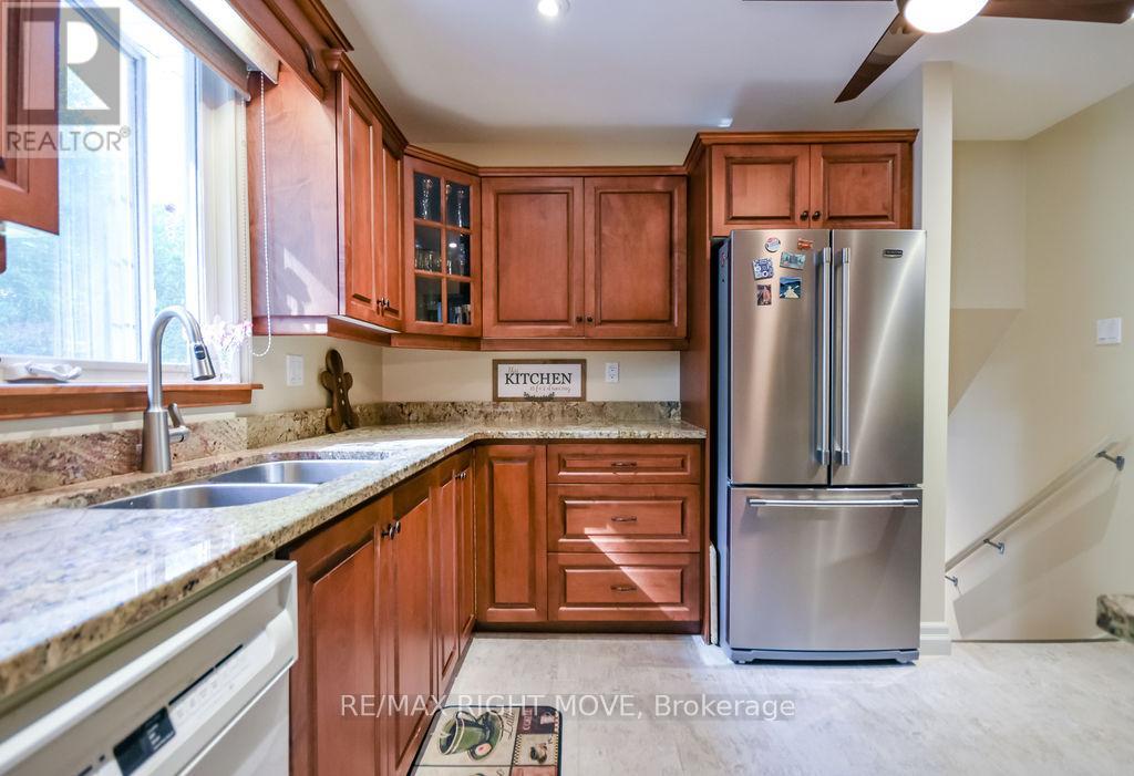 355 Fairview Drive, Gravenhurst, Ontario  P1P 1L2 - Photo 8 - X13530886