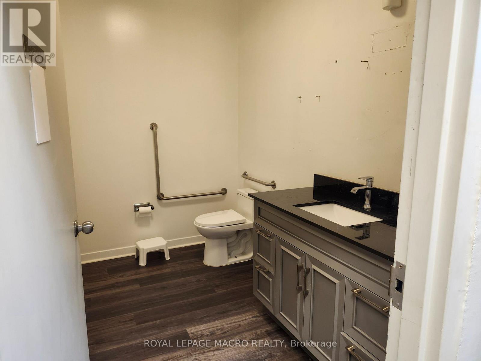 4365 Queen Street, Niagara Falls, Ontario  L2E 2K9 - Photo 20 - X13530932