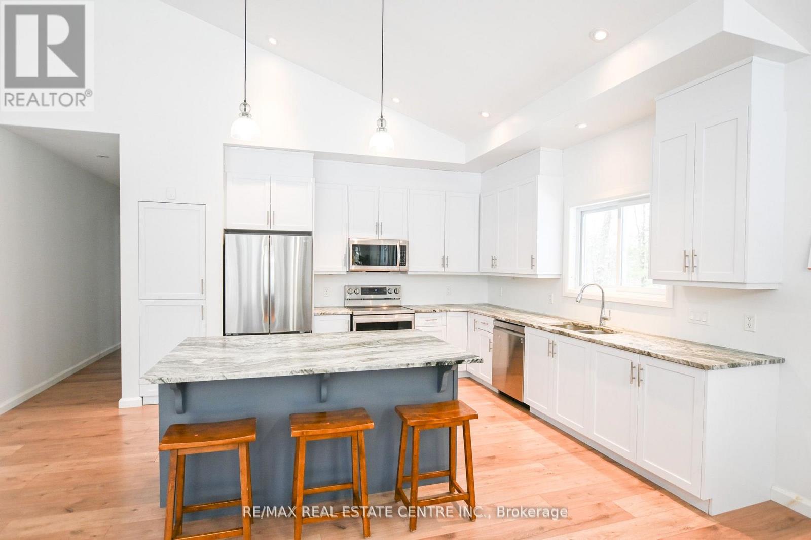 1033 North Shore Drive, Gravenhurst, Ontario  P1P 1R1 - Photo 7 - X13530948