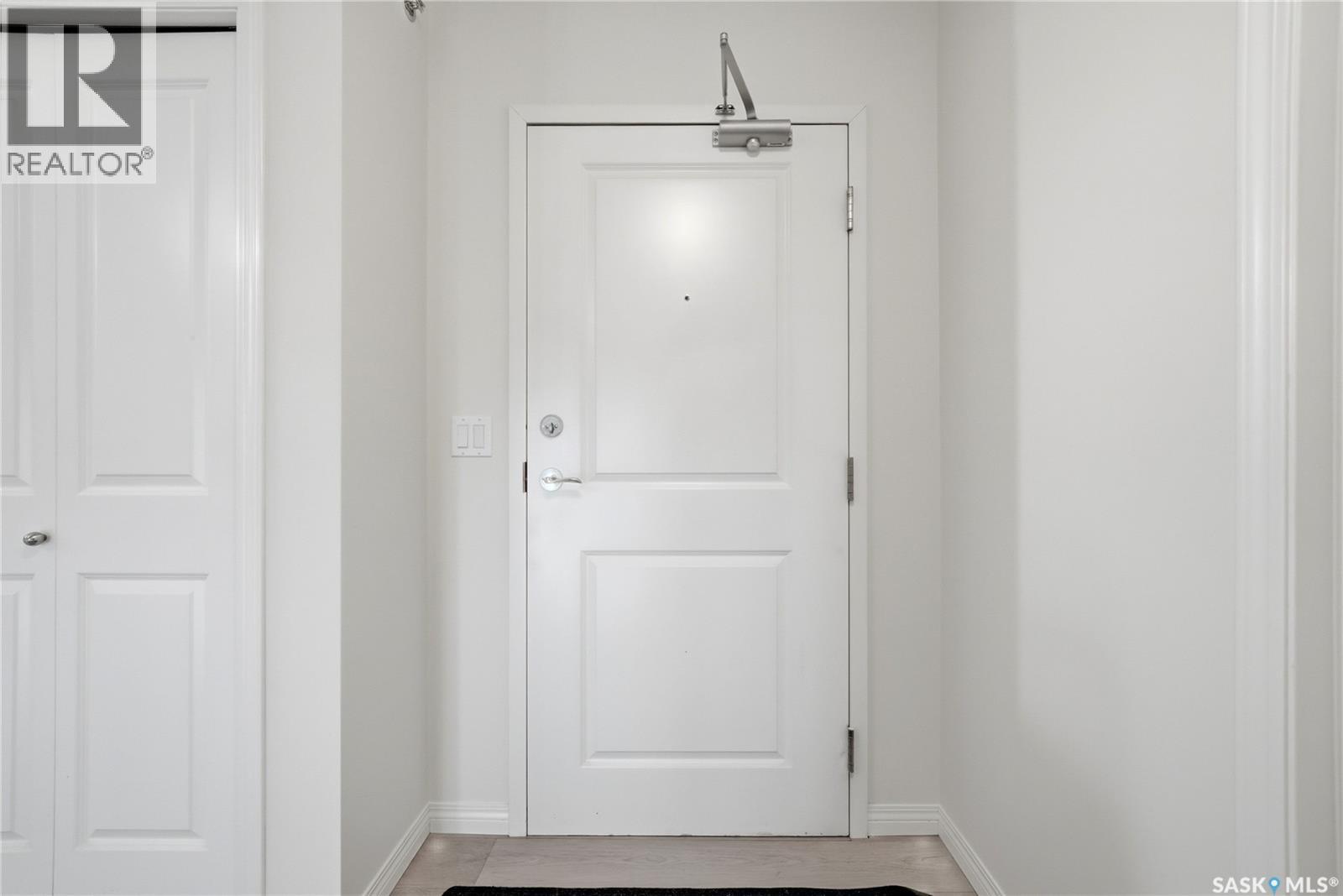 450 3605 Albert Street, Regina, Saskatchewan  S4S 7L4 - Photo 2 - SK041672