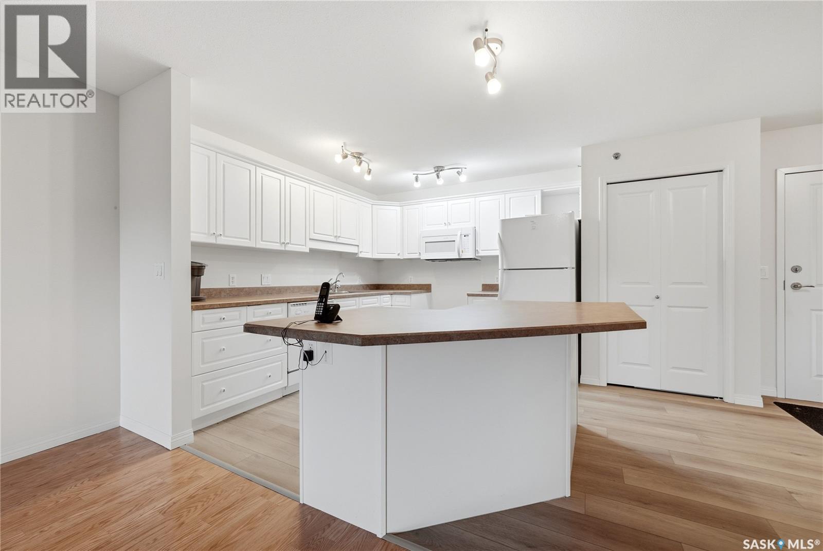 450 3605 Albert Street, Regina, Saskatchewan  S4S 7L4 - Photo 6 - SK041672