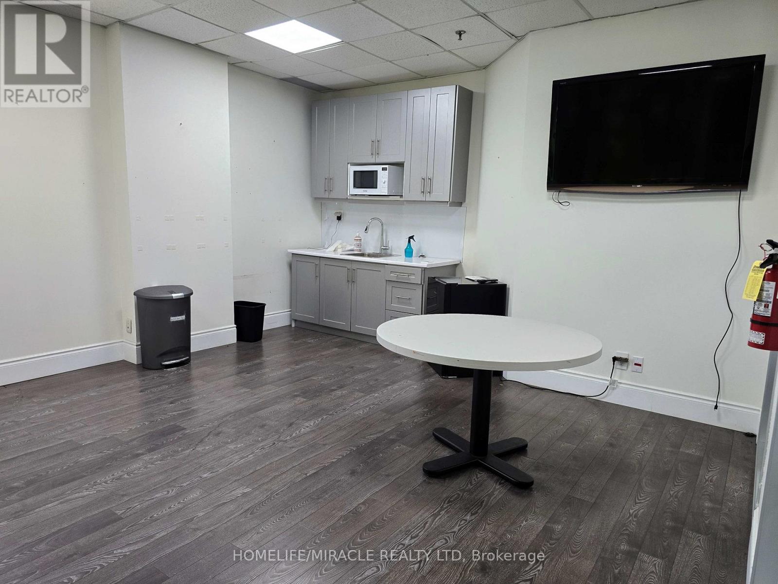 2 - 267 Matheson Boulevard E, Mississauga, Ontario  L4Z 1X8 - Photo 14 - W13530146