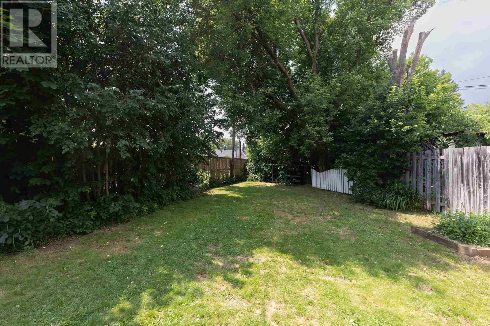 103 Poplar Ave, Sault Ste. Marie, Ontario  P6B 2W8 - Photo 38 - SM261728