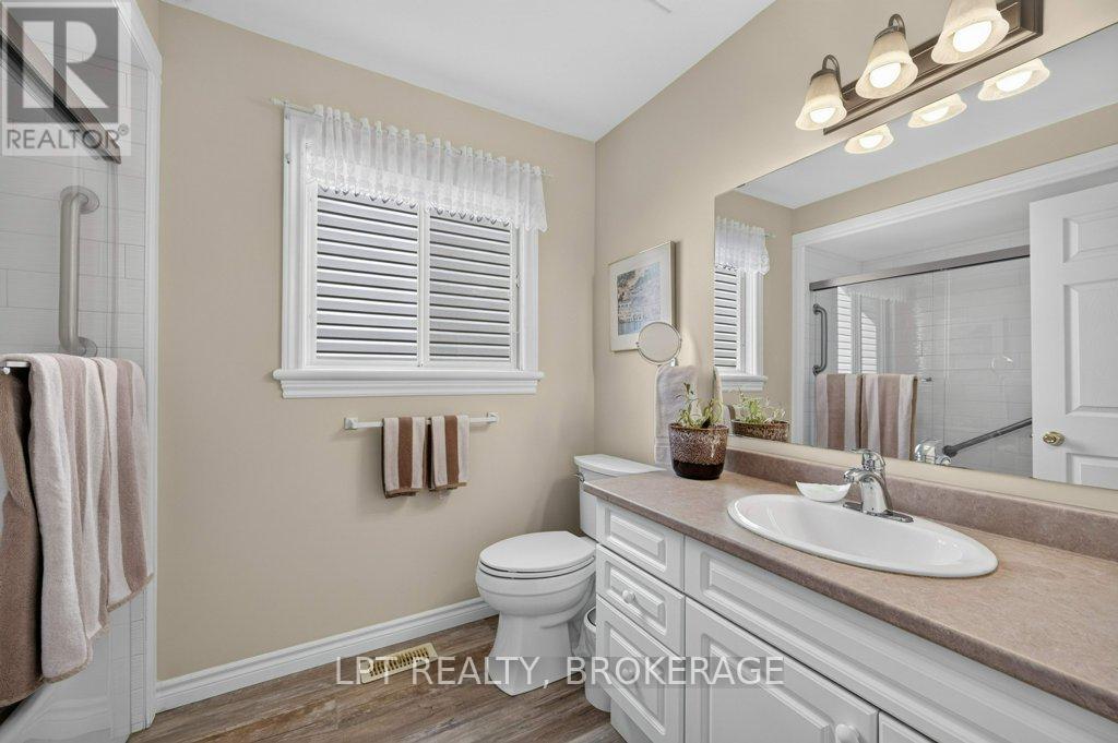 747 Shires Way, Kingston, Ontario  K7M 8X9 - Photo 17 - X13531084