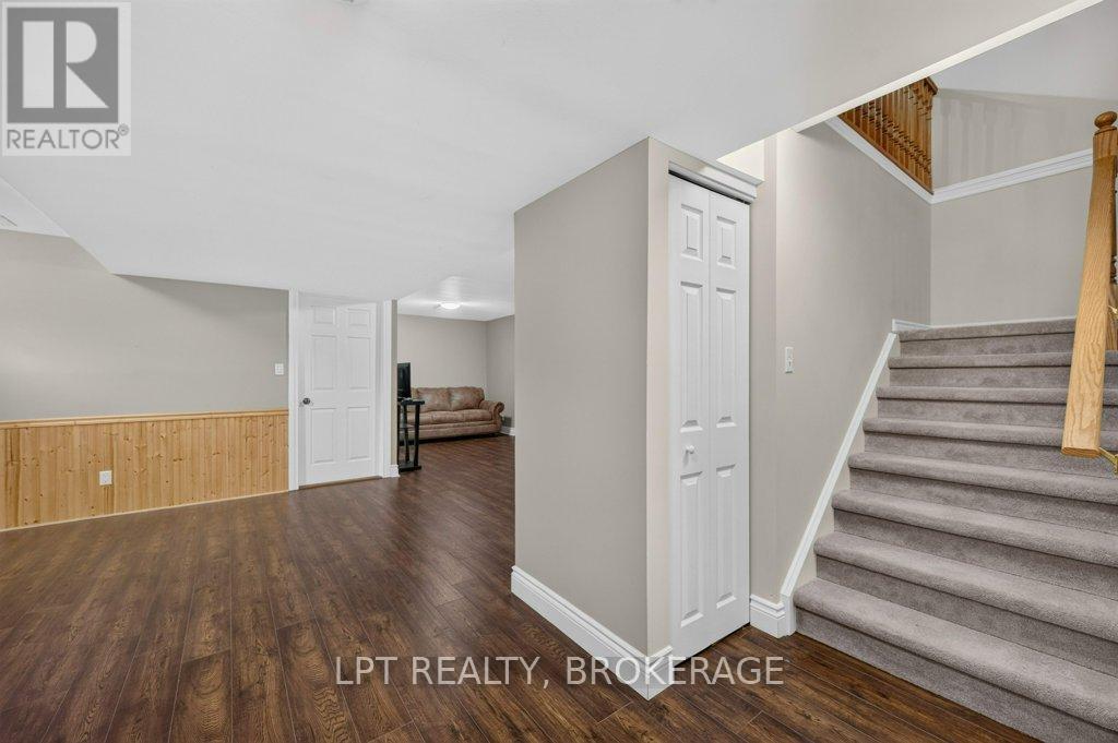 747 Shires Way, Kingston, Ontario  K7M 8X9 - Photo 18 - X13531084