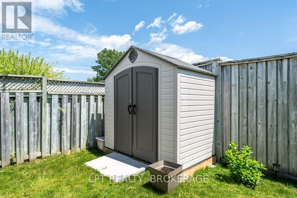 747 Shires Way, Kingston, Ontario  K7M 8X9 - Photo 31 - X13531084