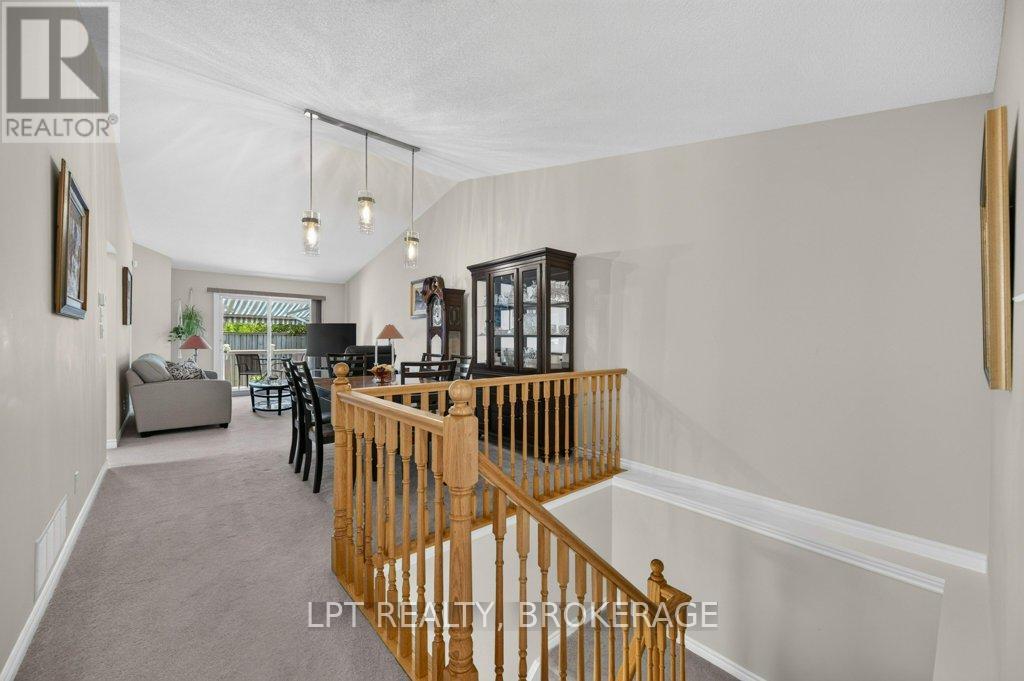 747 Shires Way, Kingston, Ontario  K7M 8X9 - Photo 9 - X13531084