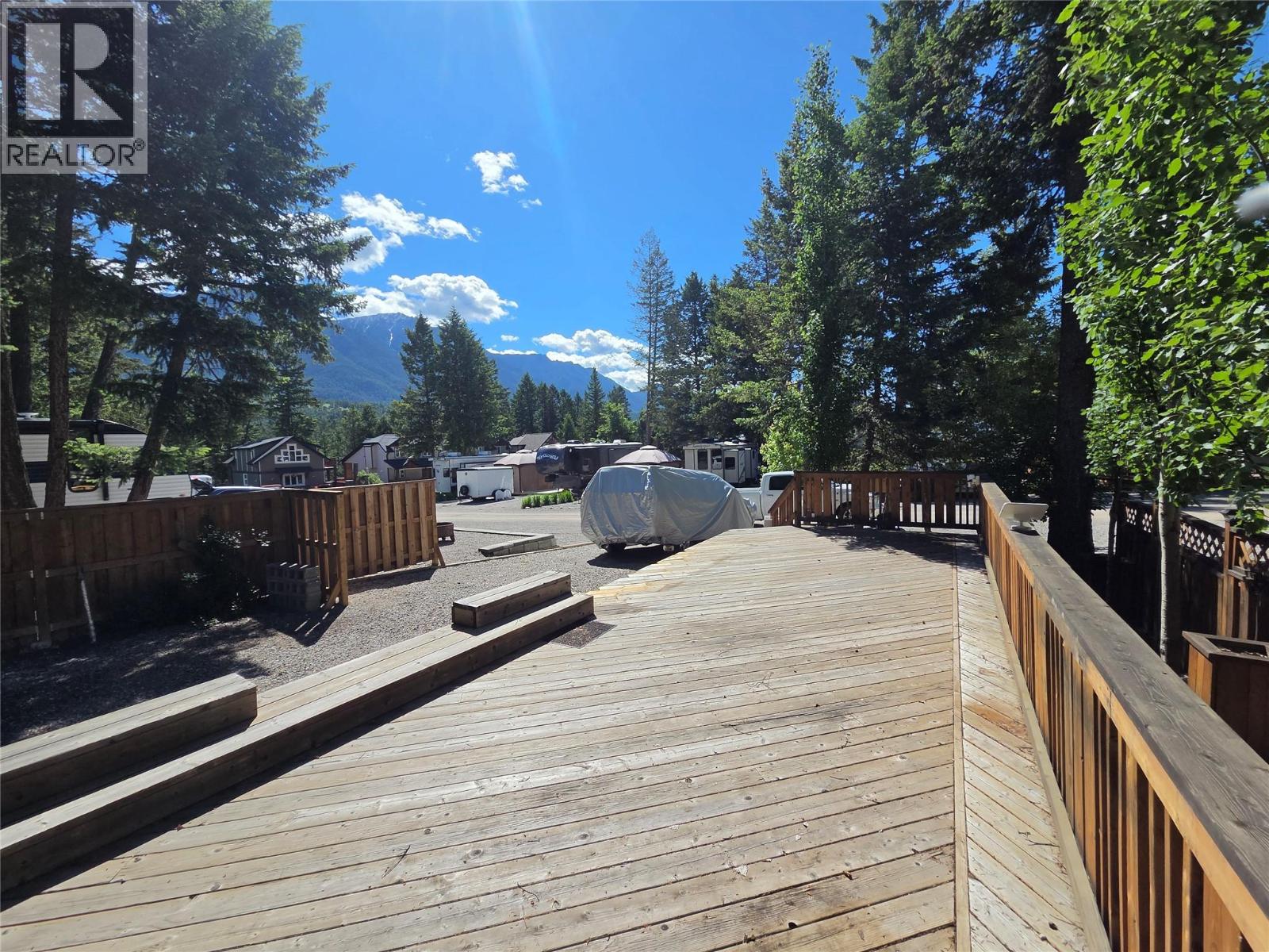 4868 Riverview Drive Unit# 55, Edgewater, British Columbia  V0A 1E0 - Photo 6 - 10376471