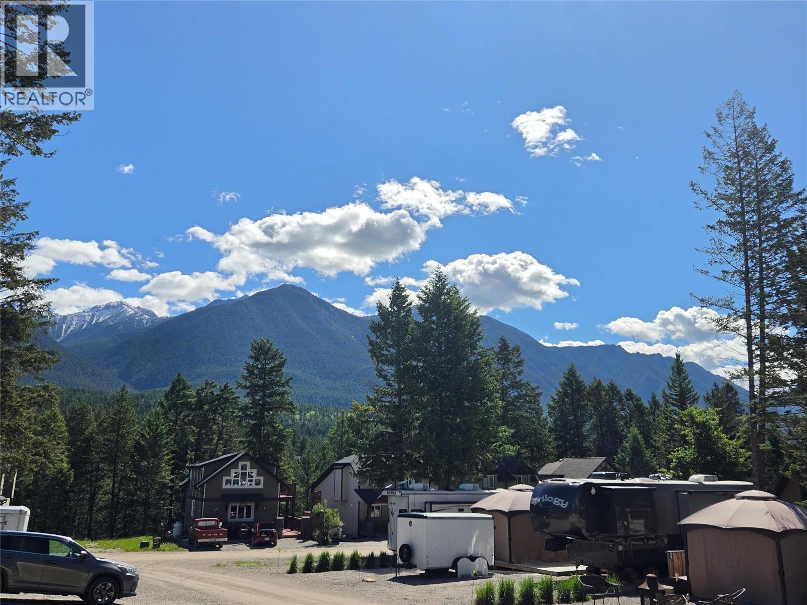 4868 Riverview Drive Unit# 55, Edgewater, British Columbia  V0A 1E0 - Photo 7 - 10376471