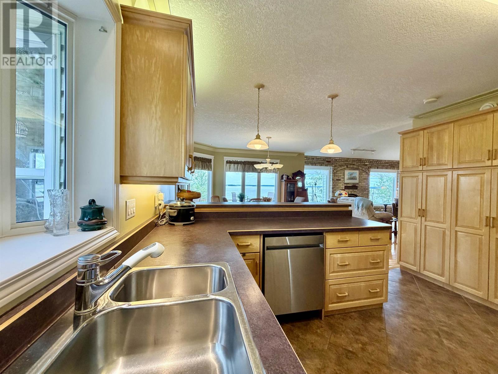 498b Hwy 11 E, Fort Frances, Ontario  P9A 3M3 - Photo 5 - TB2601792