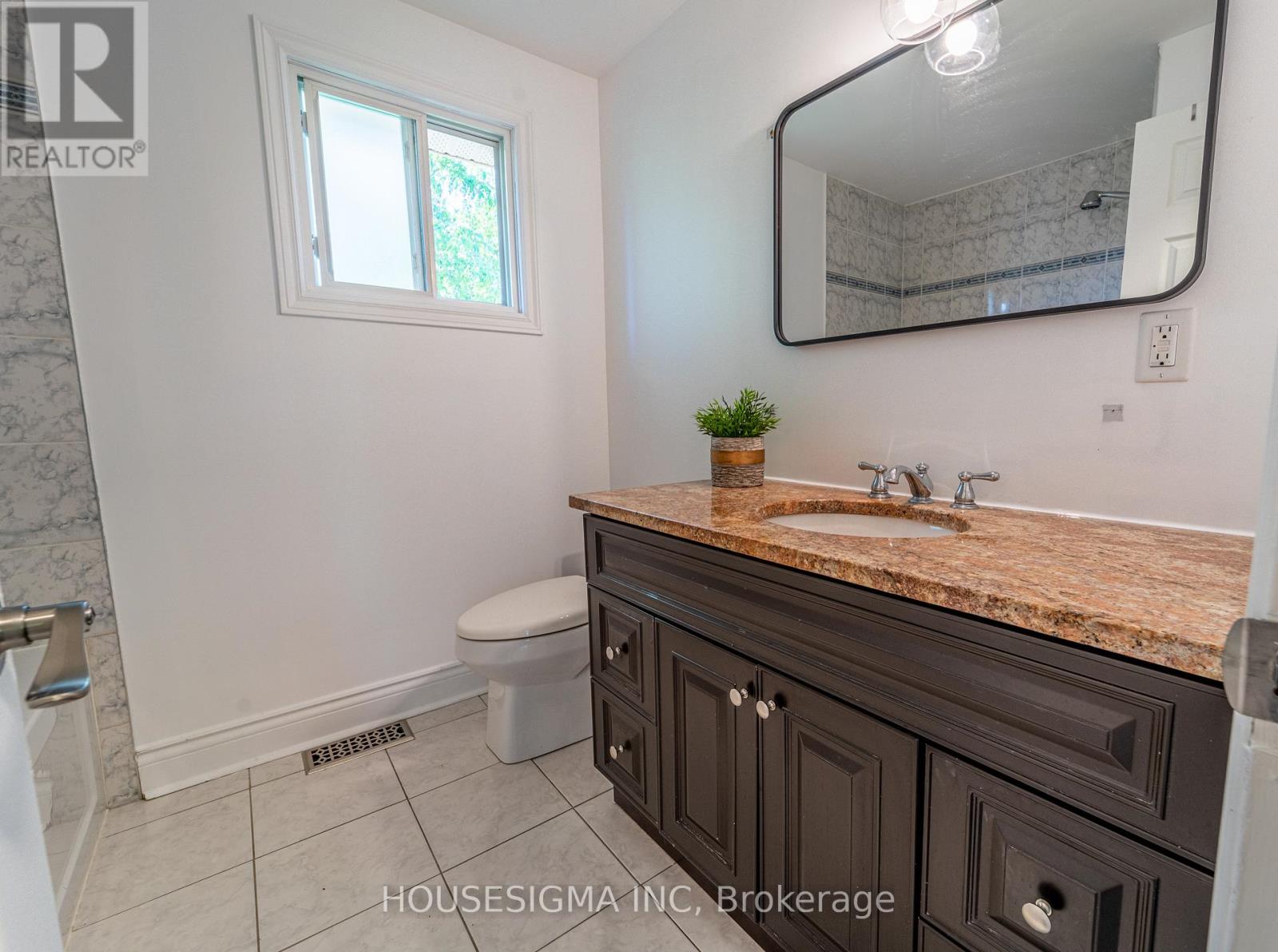 2032 Kings Grove Crescent, Ottawa, Ontario  K1J 6G1 - Photo 26 - X13531184