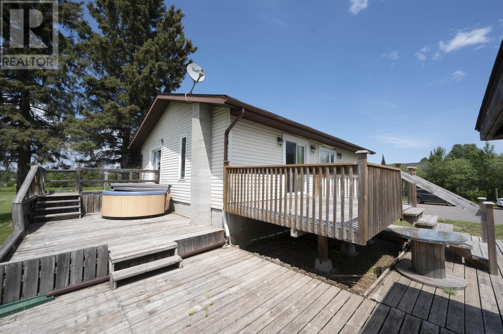 2306 Arthur Street West, Thunder Bay, Ontario  P7K 1B4 - Photo 37 - TB2601815