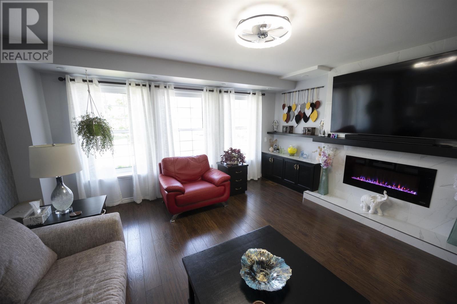 374 Mary Street East, Thunder Bay, Ontario  P7E 4J9 - Photo 3 - TB2601818