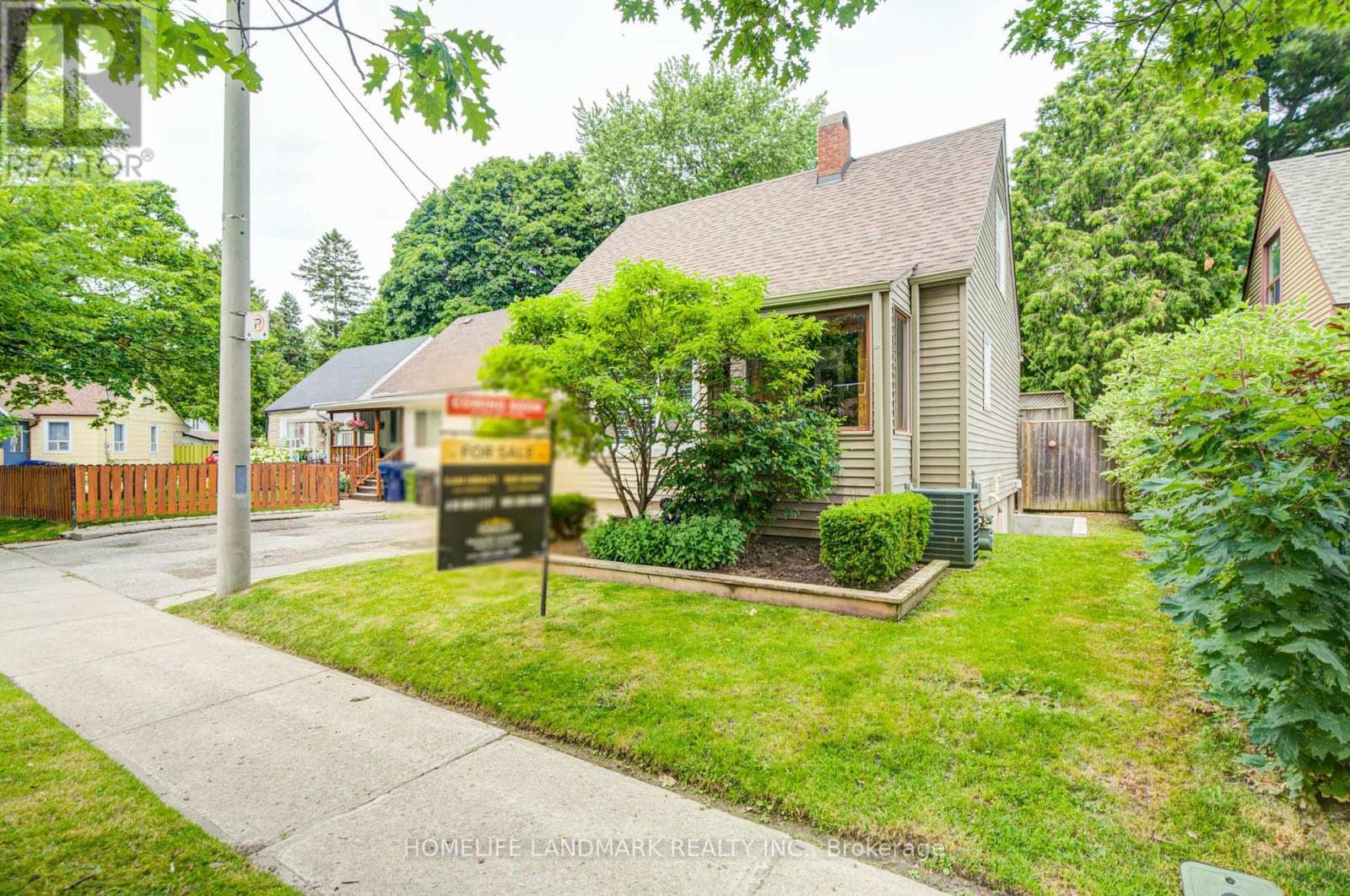 16 WARVET CRESCENT, Toronto (O'Connor-Parkview)
