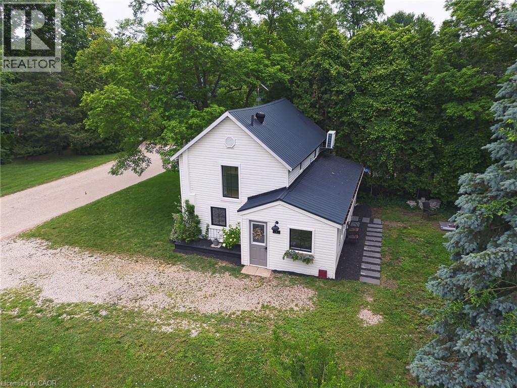 4 Elizabeth Street, Bayfield, Ontario  N0M 1G0 - Photo 2 - 40843069