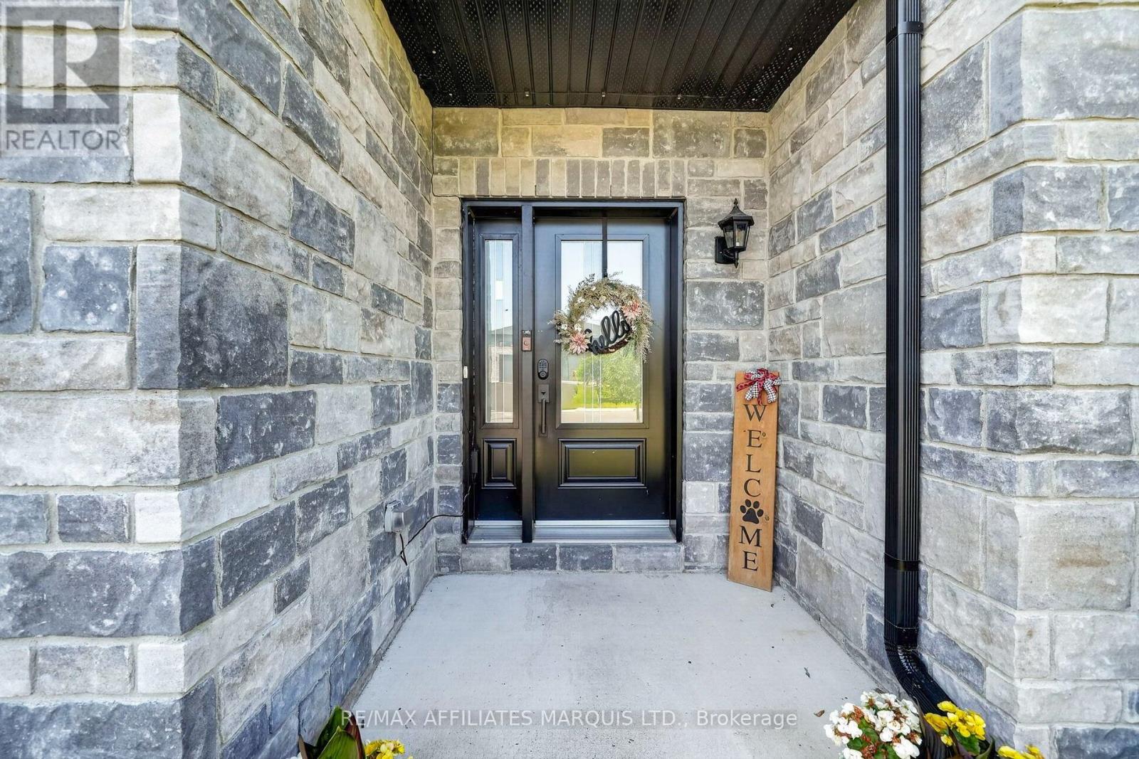 183 Emily Jade Crescent, Cornwall, Ontario  K6K 0B6 - Photo 3 - X13530326