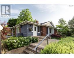 21 Spring Garden Road, Middleton, Nova Scotia