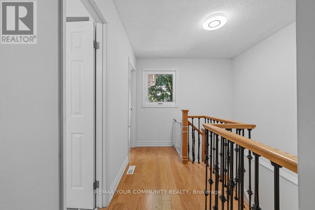 15 Clematis Road, Toronto, Ontario  M2J 4X1 - Photo 13 - C13531042