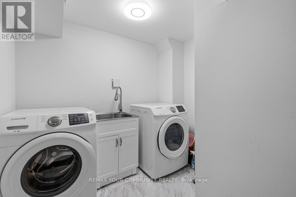 15 Clematis Road, Toronto, Ontario  M2J 4X1 - Photo 25 - C13531042