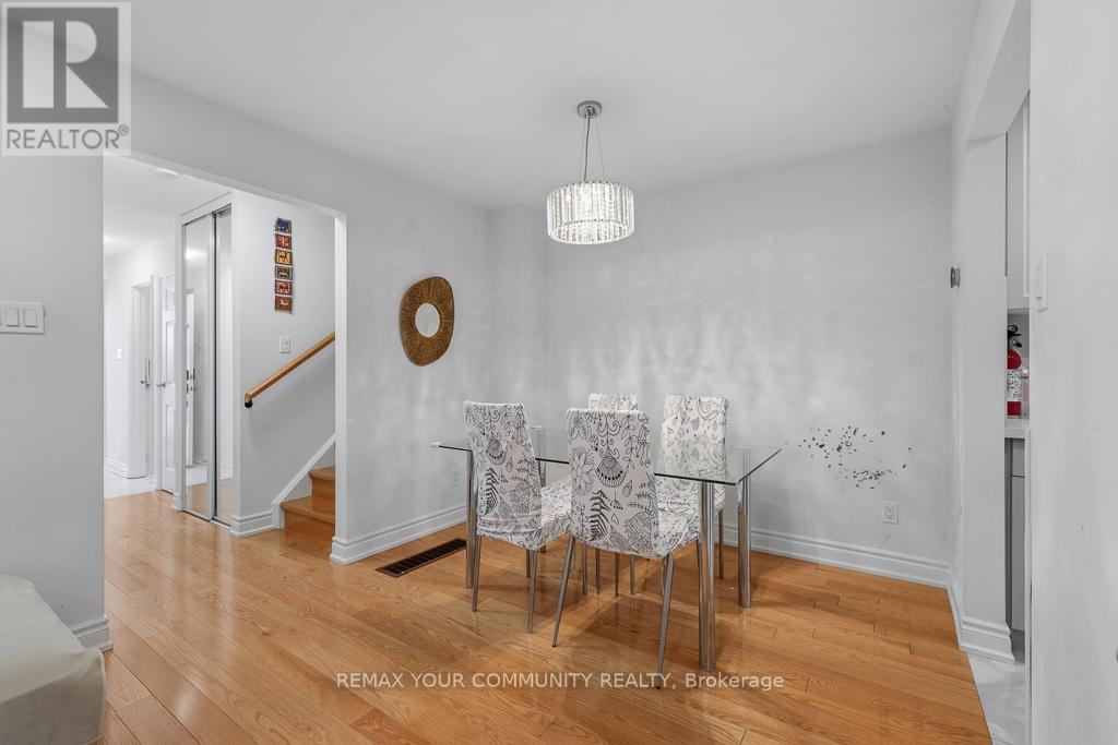 15 Clematis Road, Toronto, Ontario  M2J 4X1 - Photo 9 - C13531042
