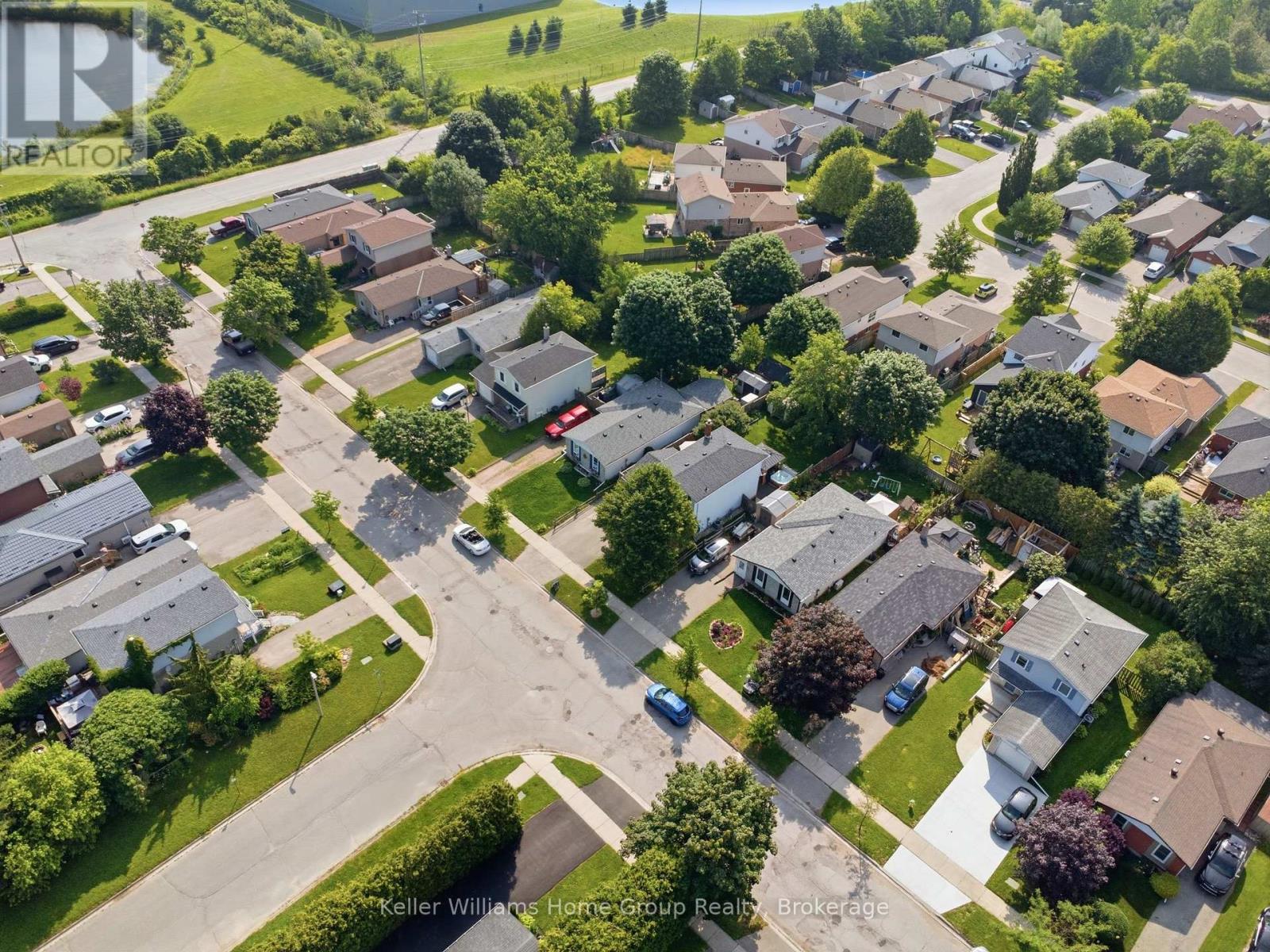 354 Strathallen Street, Centre Wellington, Ontario  N1M 3L3 - Photo 32 - X13529902
