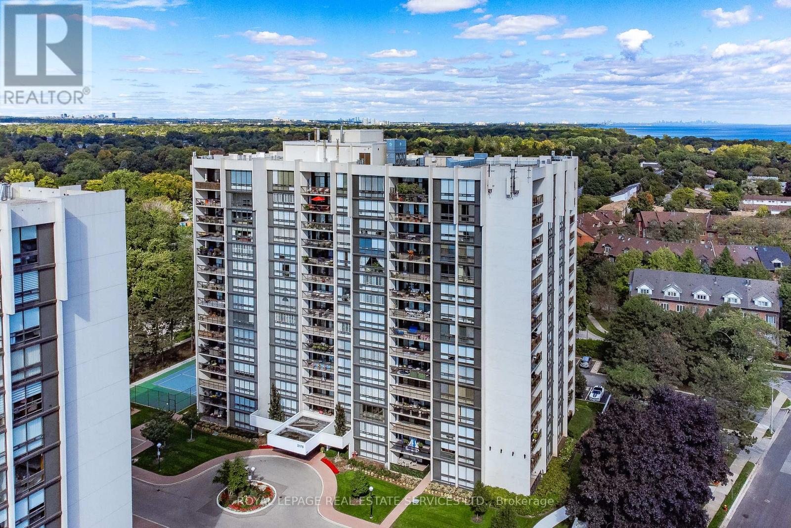 1006 - 2175 MARINE DRIVE, Oakville (BR Bronte)