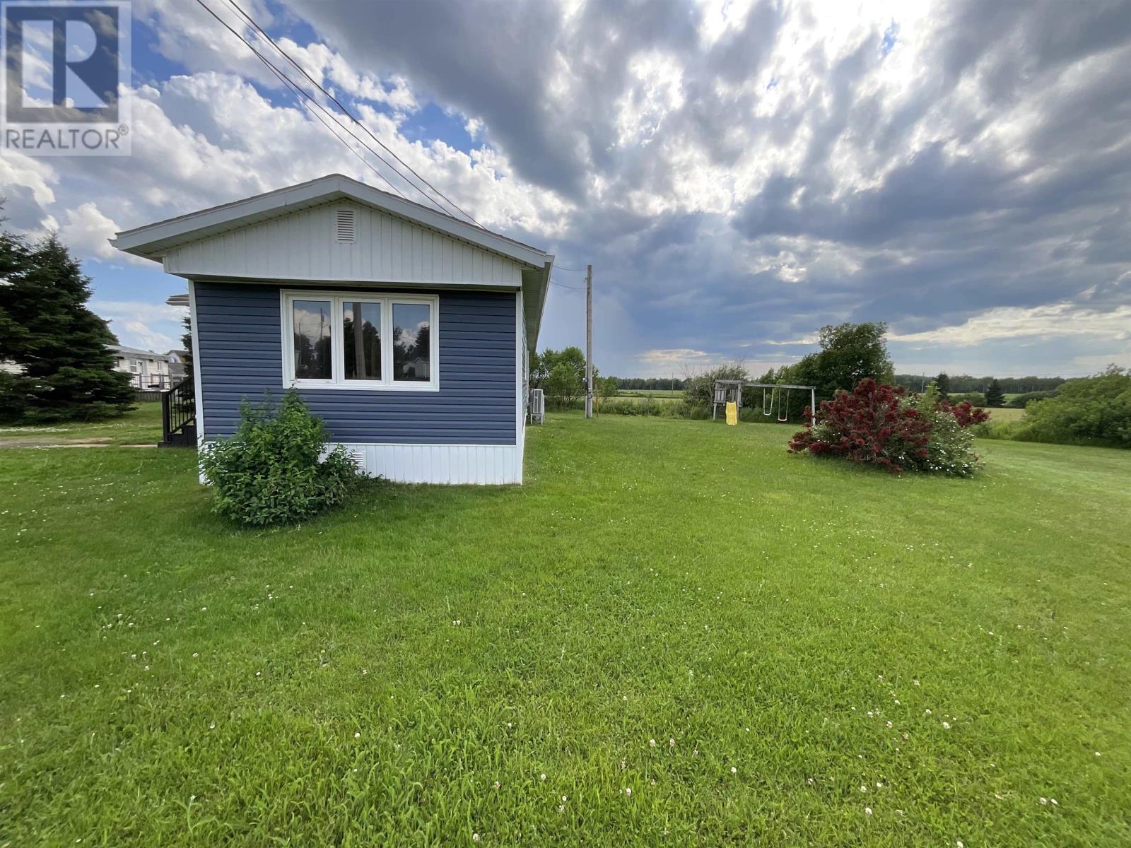 722 Starling Street, Summerside, Prince Edward Island  C1N 4Z8 - Photo 4 - 202616727