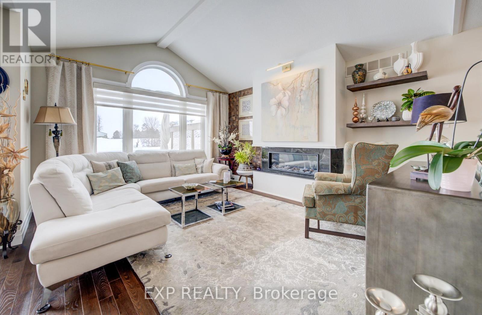 130 Bridge Crescent, Minto, Ontario  N0G 2P0 - Photo 3 - X13531114