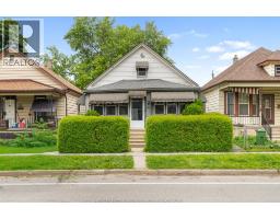 942 Lincoln ROAD, Windsor, Ontario