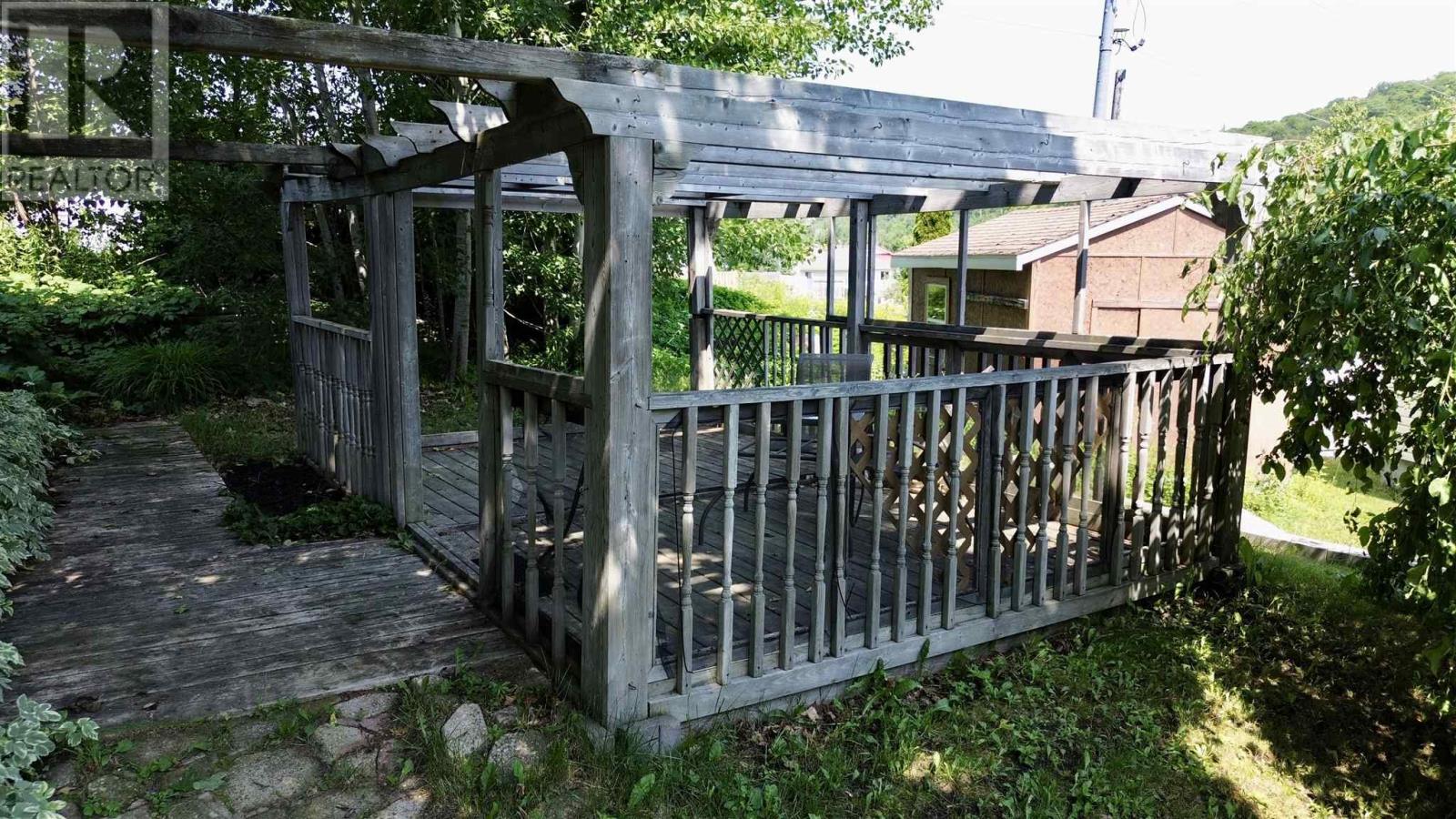15 Colwill Dr, Elliot Lake, Ontario P5A 2Z6 - Photo 34 - SM261688