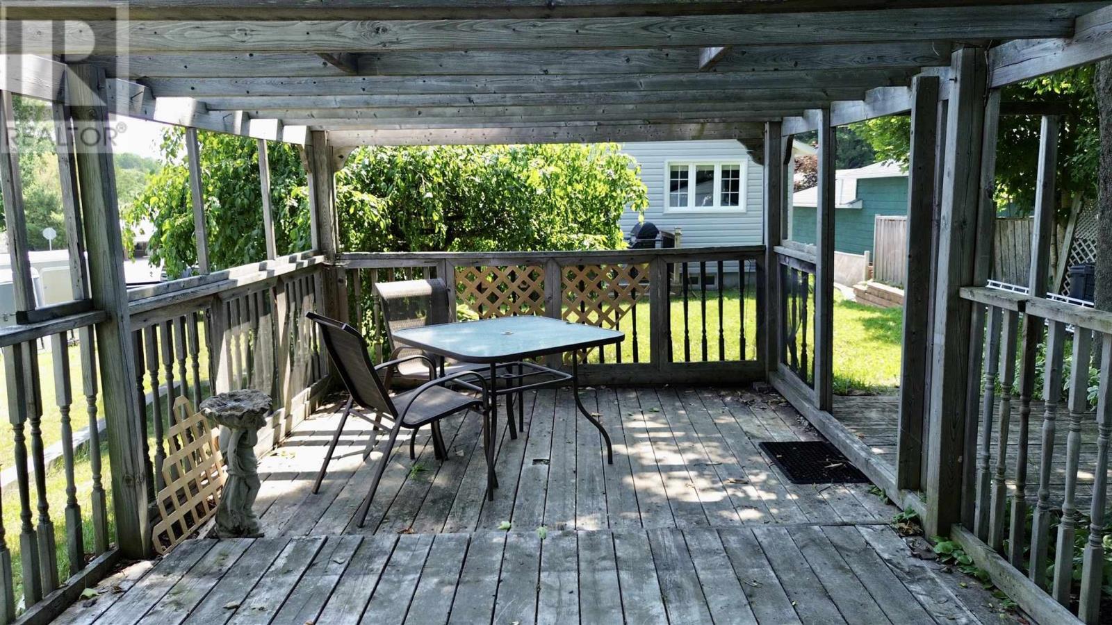 15 Colwill Dr, Elliot Lake, Ontario P5A 2Z6 - Photo 36 - SM261688