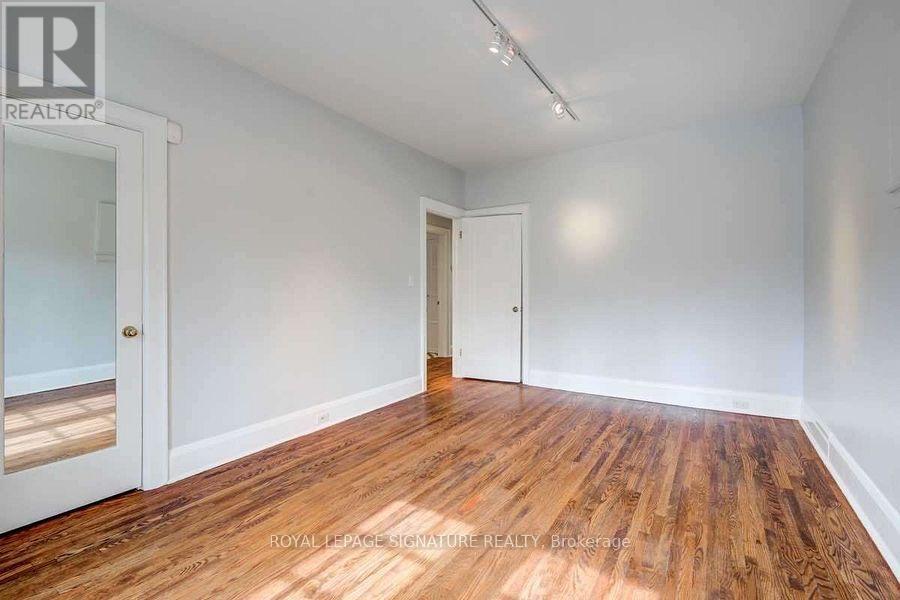 Main - 81 Whitehall Road, Toronto, Ontario M4W 2C8 - Photo 9 - C13528482