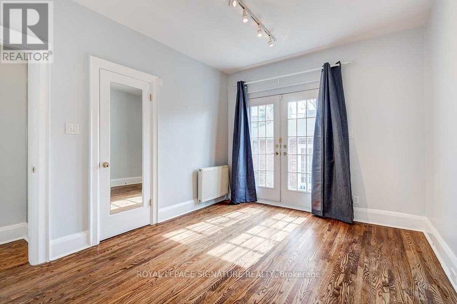 Main - 81 Whitehall Road, Toronto, Ontario M4W 2C8 - Photo 10 - C13528482