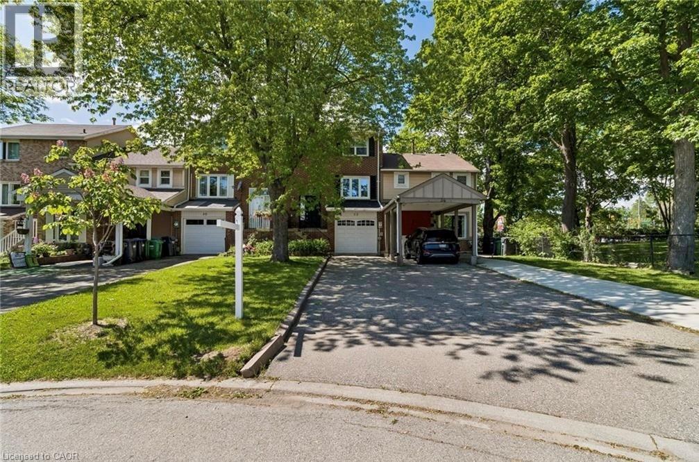 32 Lansing Square, Brampton, Ontario  L6Z 1E6 - Photo 3 - 40845521