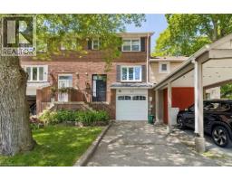 32 LANSING Square, brampton, Ontario