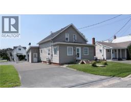 784 Principal Street, Saint-Léonard, New Brunswick