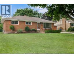 252 Tweedsmuir AVENUE East, Chatham, Ontario