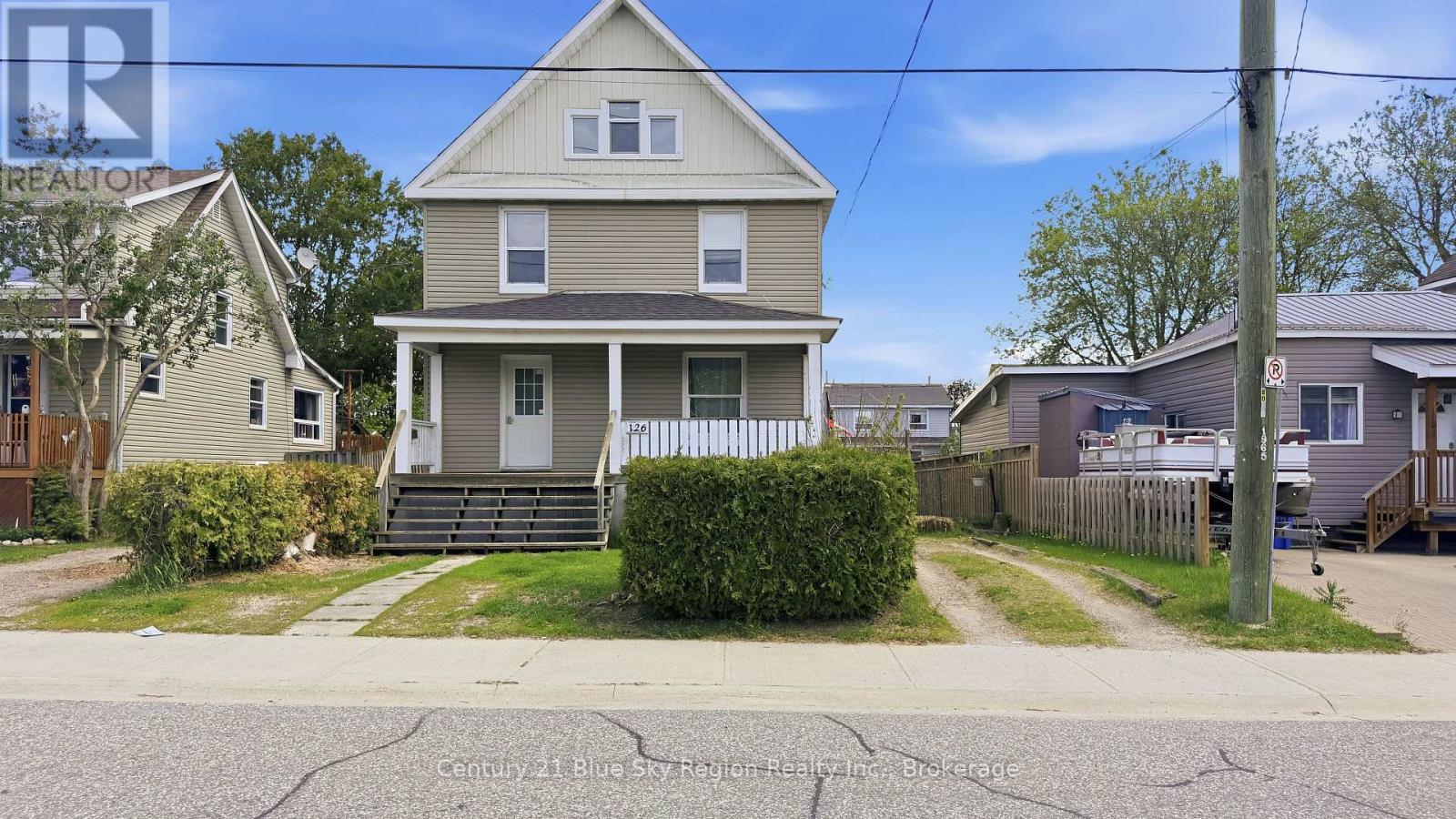 126 Third Avenue E, North Bay, Ontario  P1B 1M5 - Photo 1 - X13531506