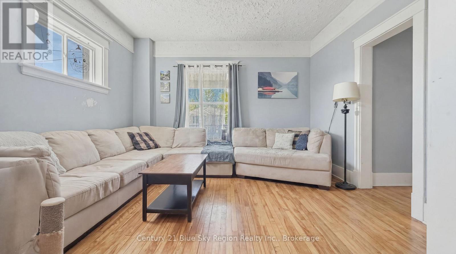 126 Third Avenue E, North Bay, Ontario  P1B 1M5 - Photo 5 - X13531506