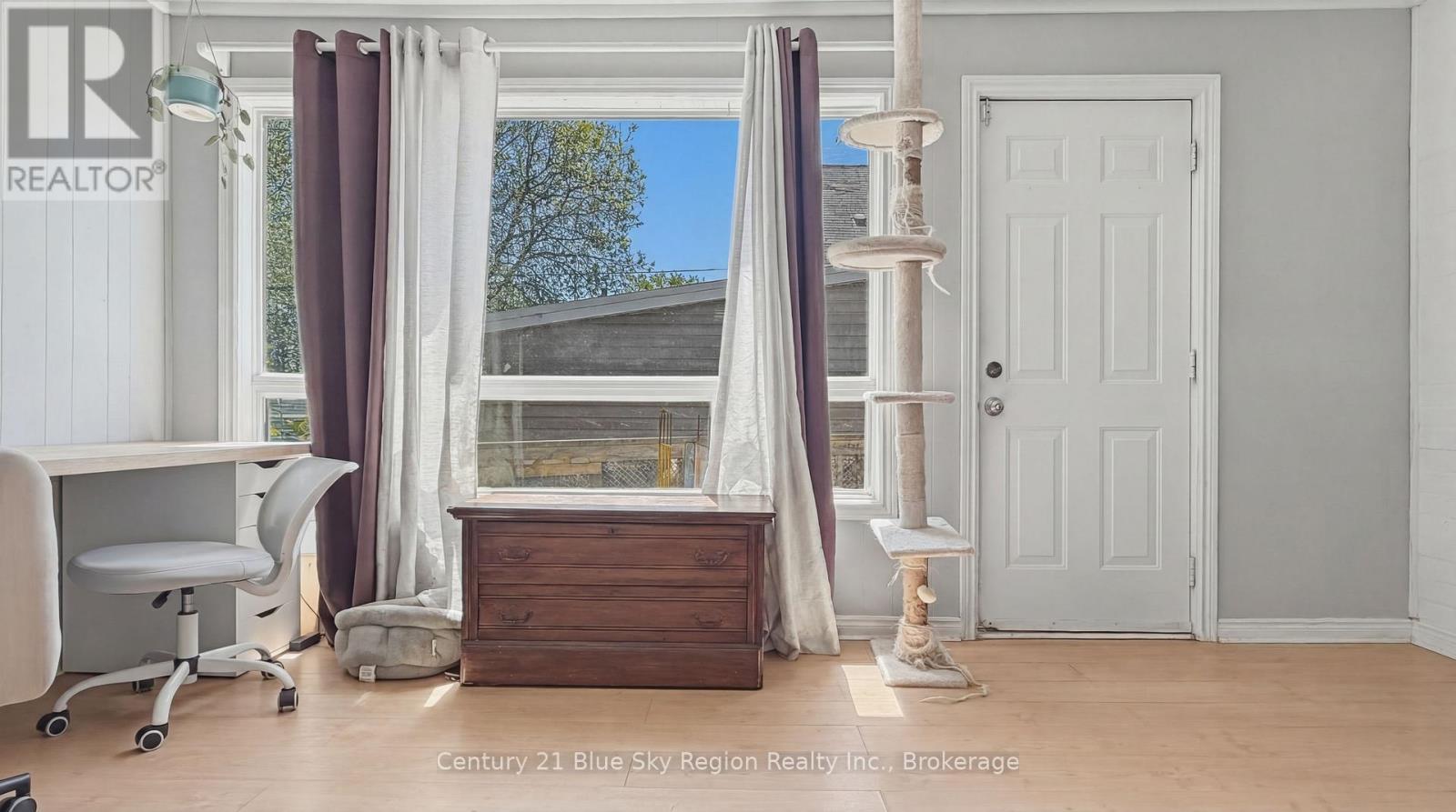 126 Third Avenue E, North Bay, Ontario  P1B 1M5 - Photo 7 - X13531506
