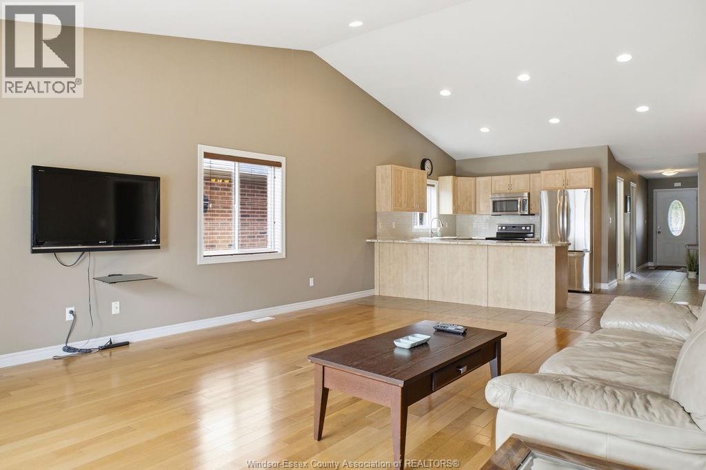 1973 Venetian Avenue, Windsor, Ontario  N8P 2A1 - Photo 12 - 26016227